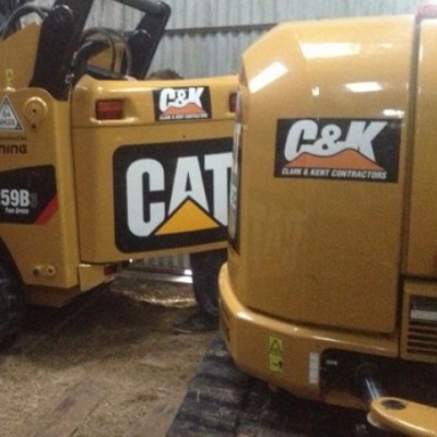 CAT diggers for hire